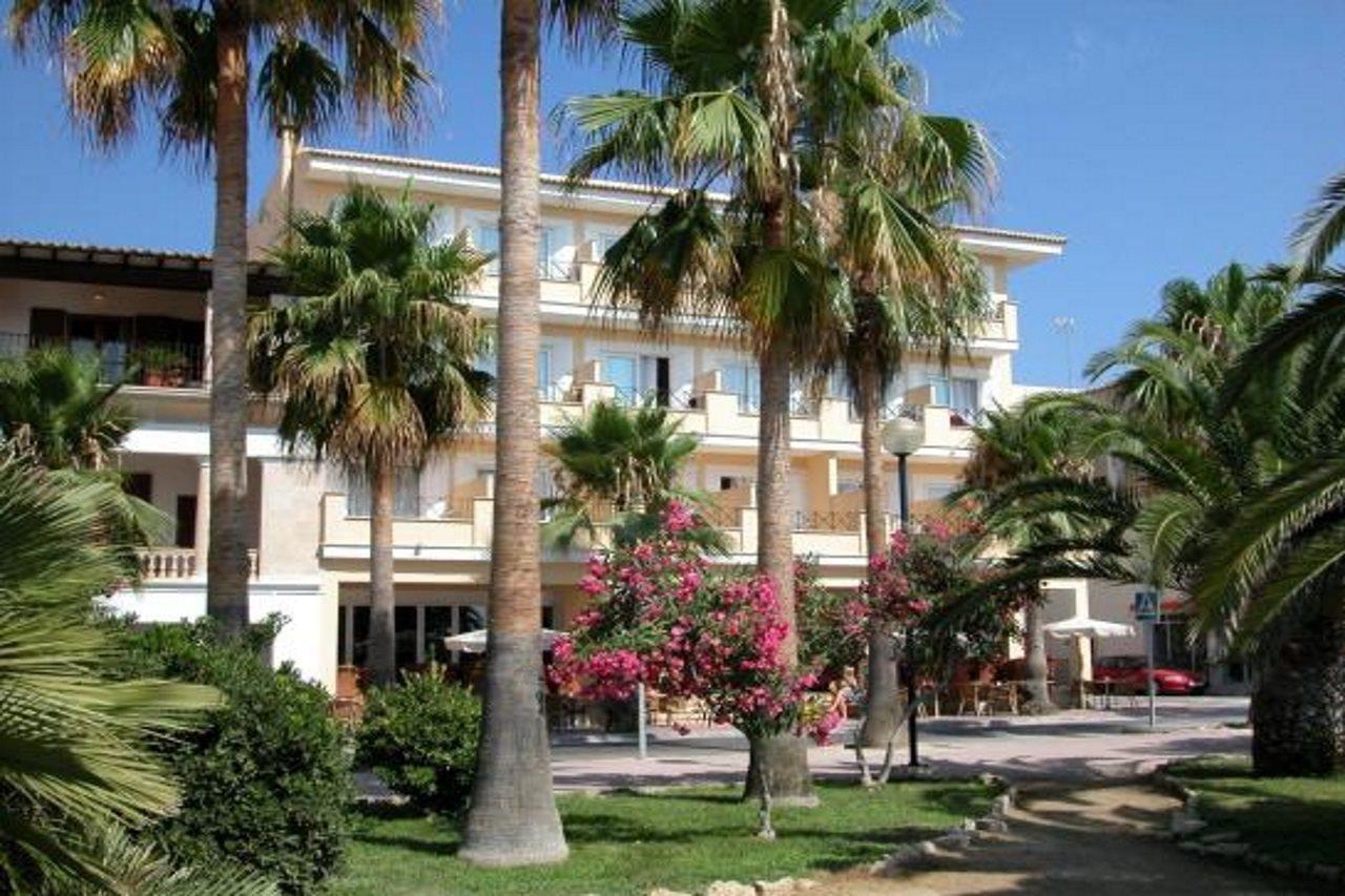 Bluewater Hotel Colonia de Sant Jordi Екстериор снимка